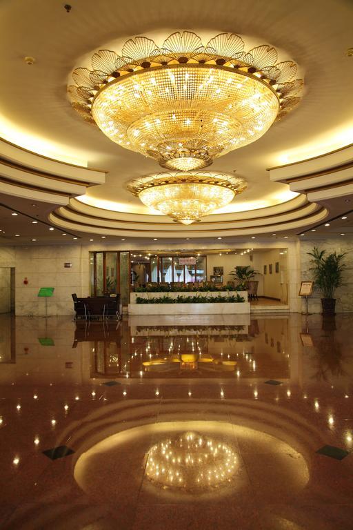 Baoding Zhong Yin Hotel Eksteriør billede