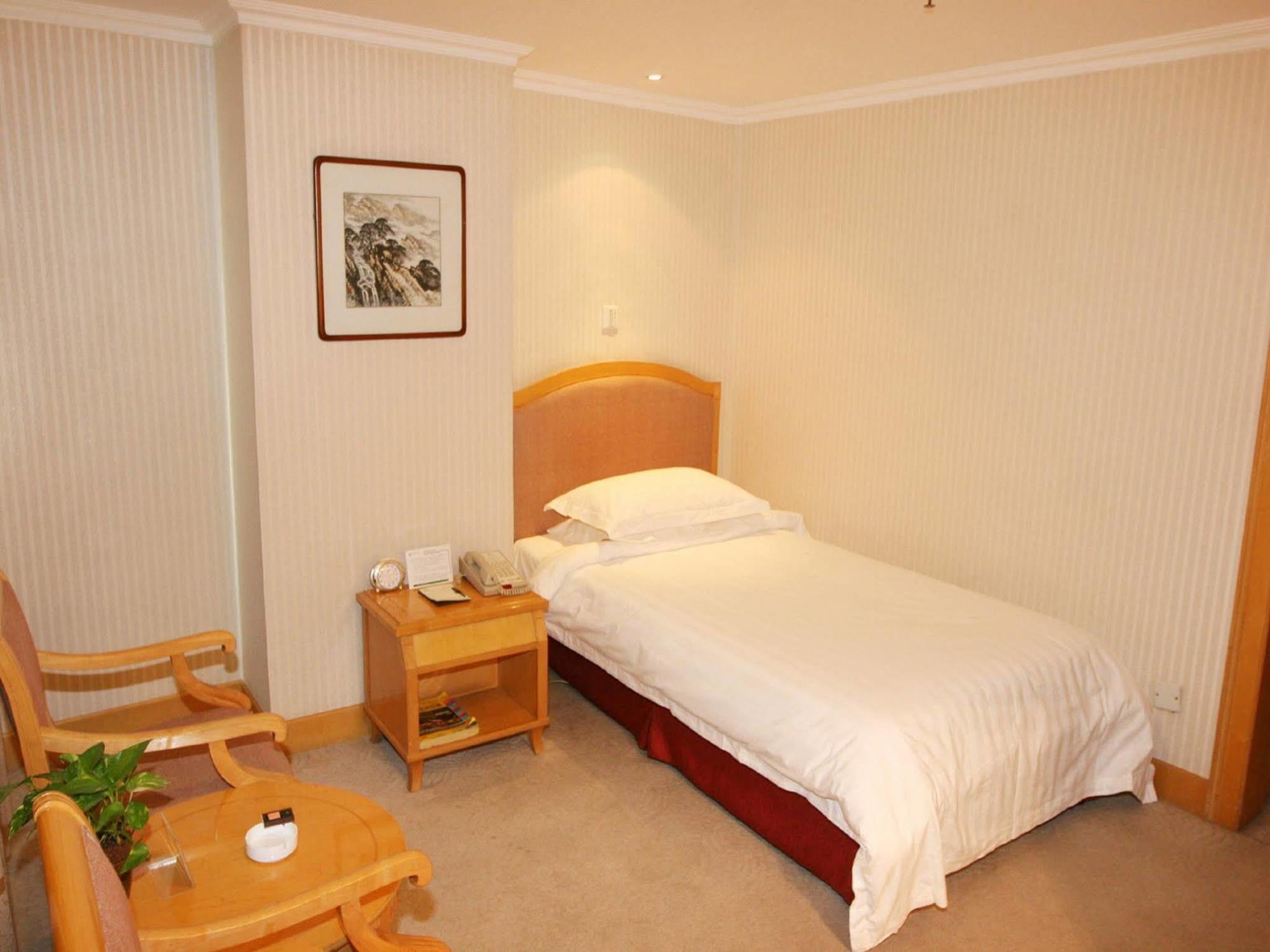 Baoding Zhong Yin Hotel Eksteriør billede